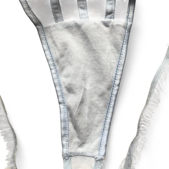 VS Dream Angels Thong - Picture 6 of 6